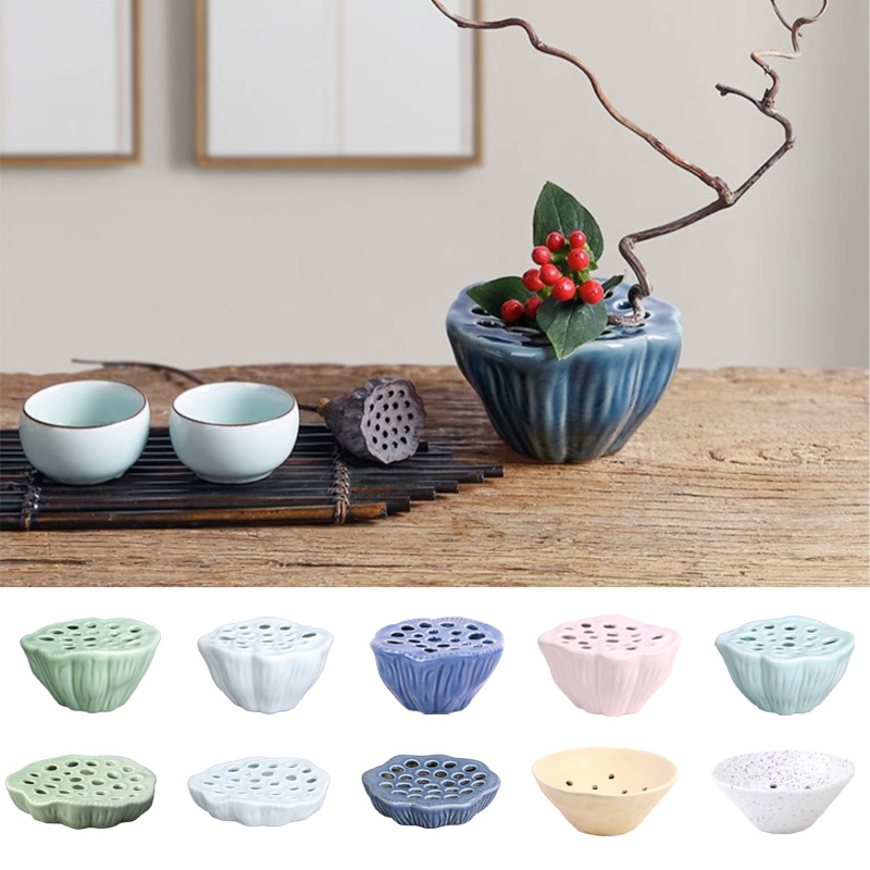1pcs Chinese Stijl Lotus Vorm  - Ikebana Vase Kenzan recensie en prijs
