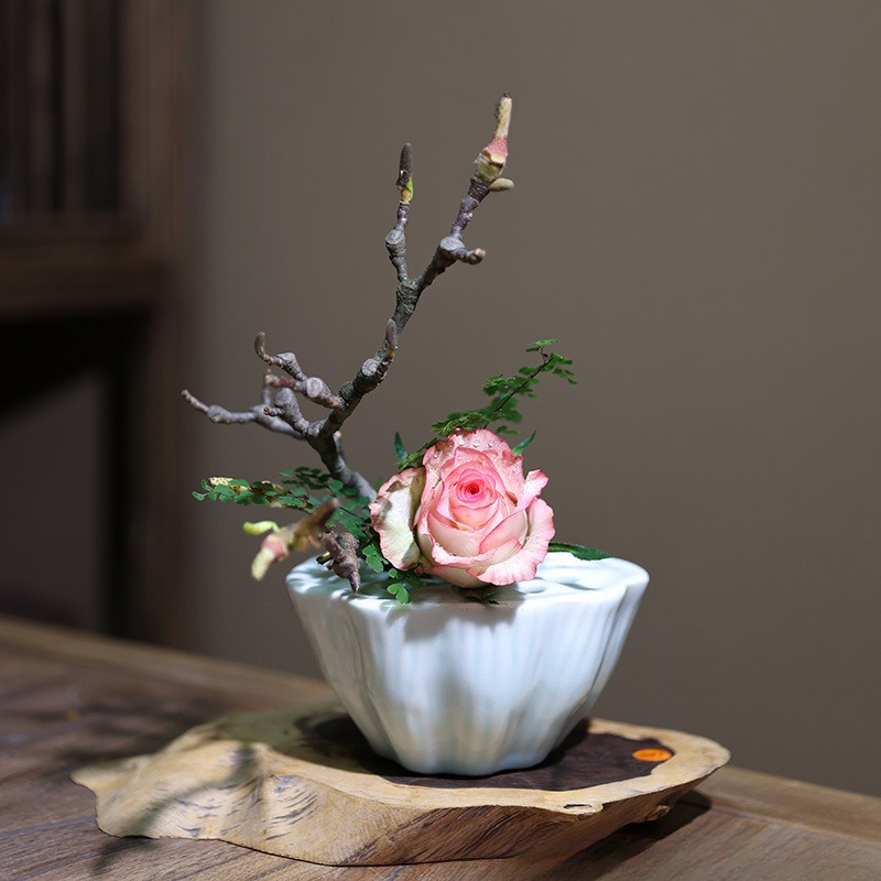 1pcs Chinese Stijl Lotus Vorm  - Ikebana Vase Kenzan recensie en prijs