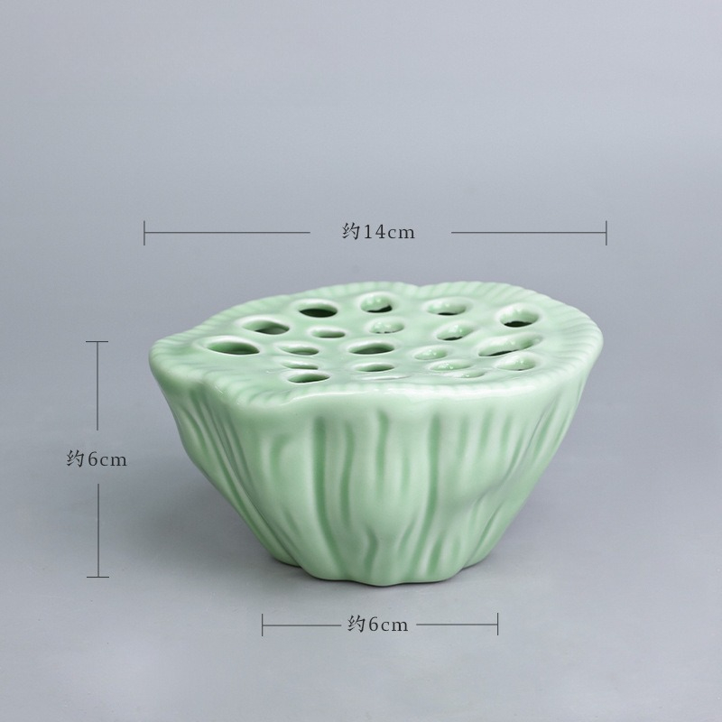 1pcs Chinese Stijl Lotus Vorm  - Ikebana Vase Kenzan recensie en prijs